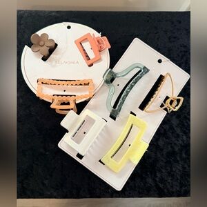 New Ella Shea hair claw clip bundle of 7